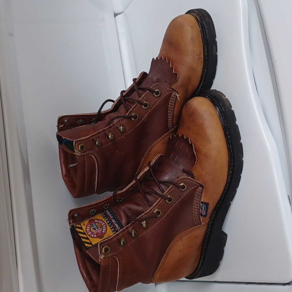 Justin boots Roper boots women's size 7. Made in the USA
